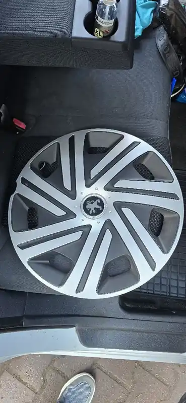 Peugeot oryginał kołpak 16 stan super okazja tanio Tani