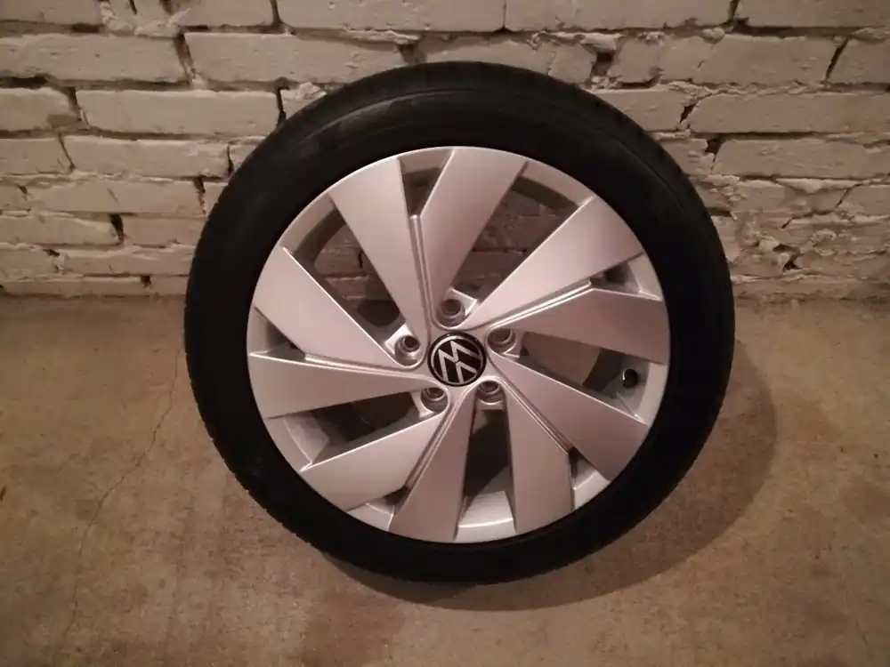 koła nowe alu 4 sztuki 2025 oryginał VW 17 cali 5X112 opony letnie Najlepsza cena