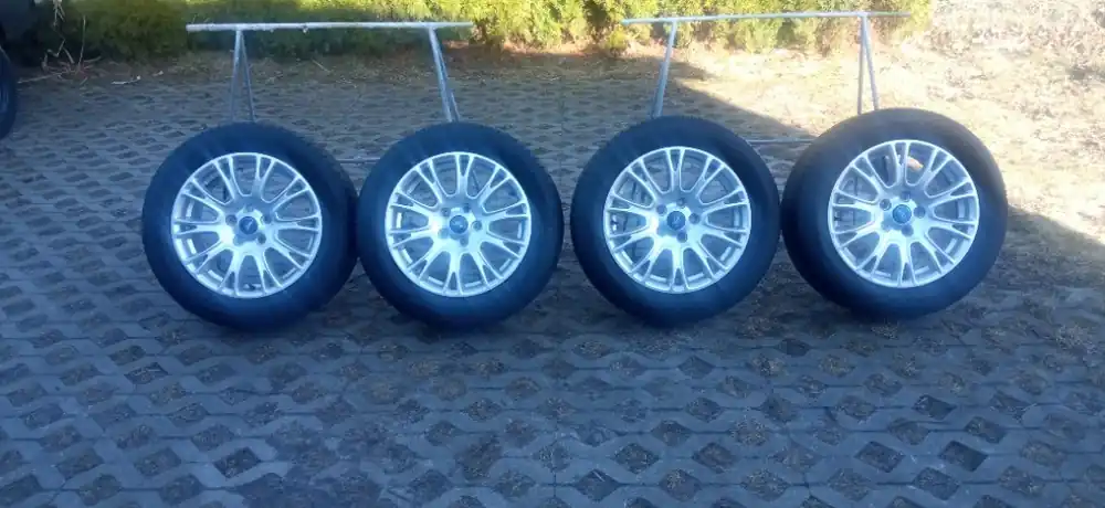 Koła Felgi 16 aluminiowe Lato Ford Focus MK3 215/55R16 7cali et50 5x108 Taniej