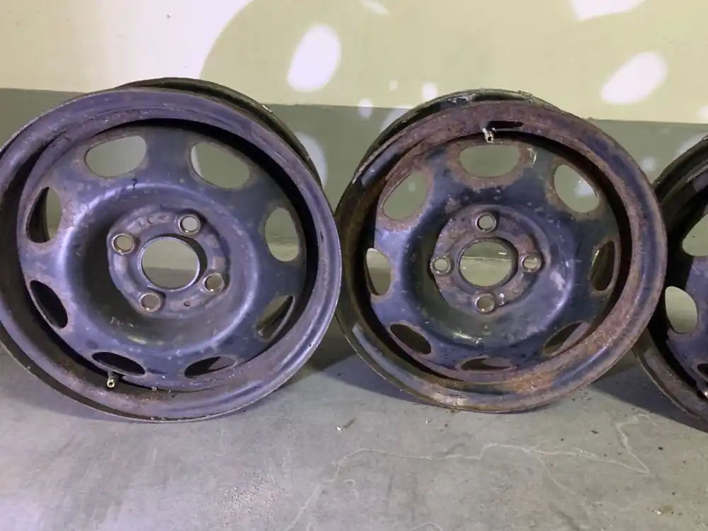 Felgi stalowe 13 cali do VW Lupo kołpaki śruby kulowe Darmowy zwrot