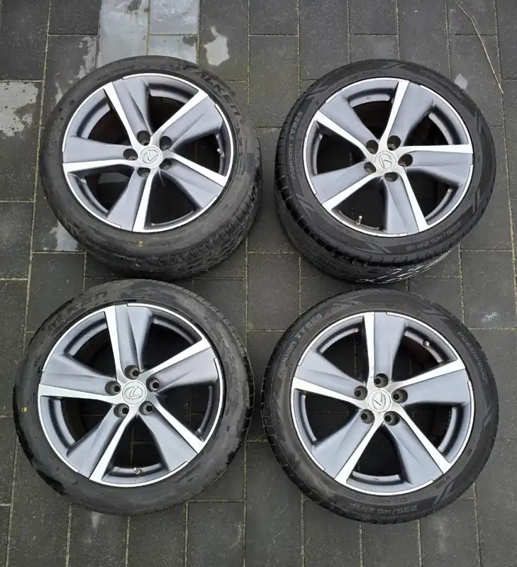 Taniej Lexus GS IV 18 cali felgi aluminiowe OE z czujnikami i dekielkami