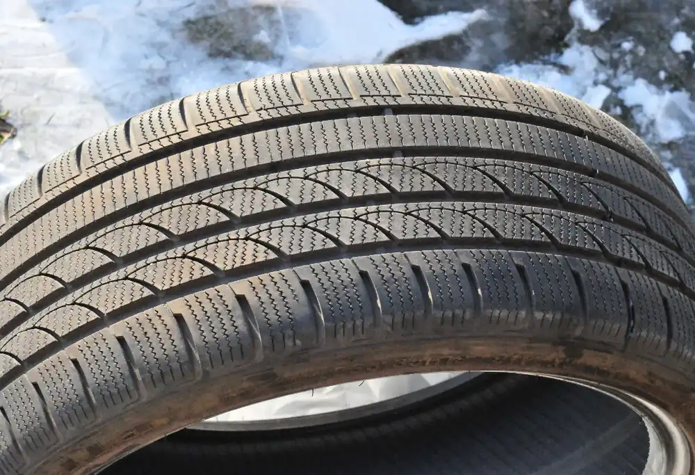 2x ROTALLA ICE PLUS S210 235/35R19 91 V Szybka dostawa