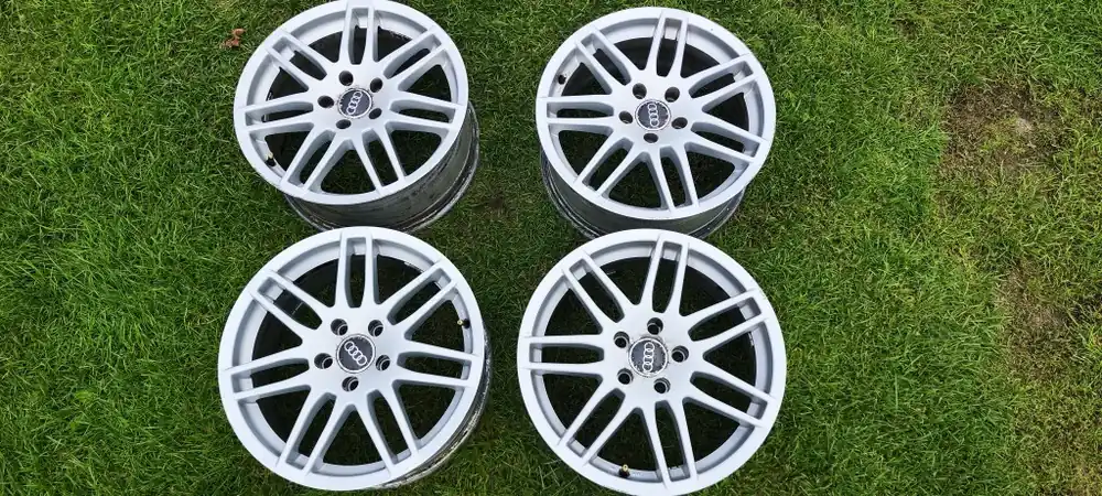 Ostatnia szansa Felgi aluminiowe 17 cali wzór RS4