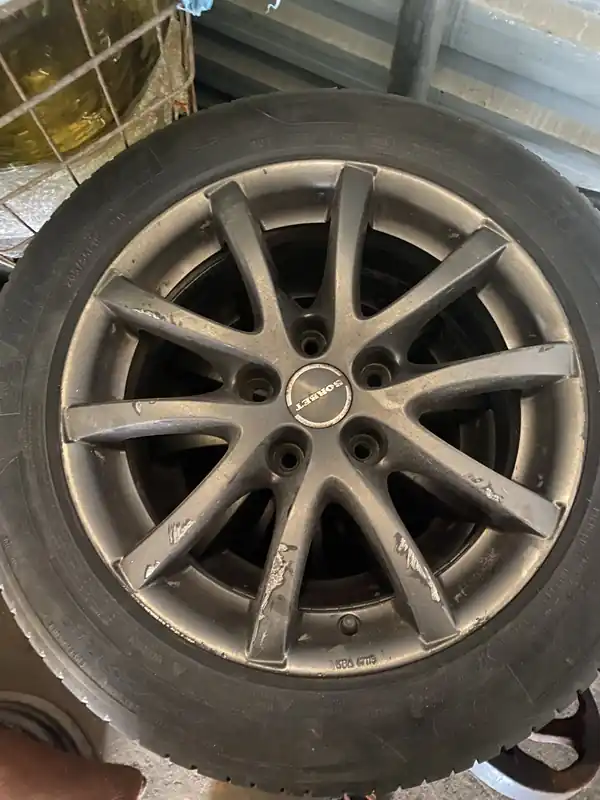 Felgi aluminiowe szare opony Michelin 16 cali 5x114,3 kia, hyundai. Tani