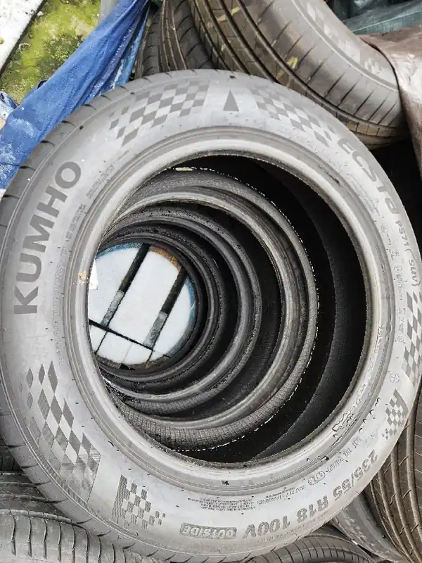 Hit cenowy Kumho Ecsta PS71 SUV 235/55 R18 100V – DOT 4024 – 6.9 mm – jak nowe
