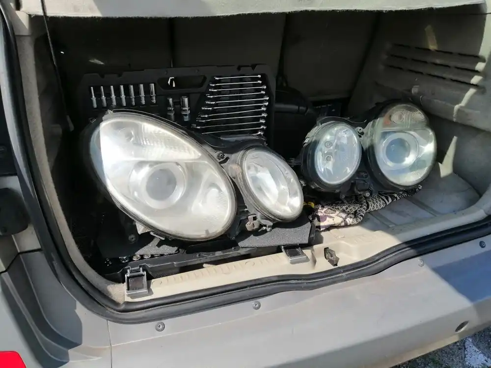 Premium Reflektory do Mercedes E280CDI V6 3.0 Bixeno