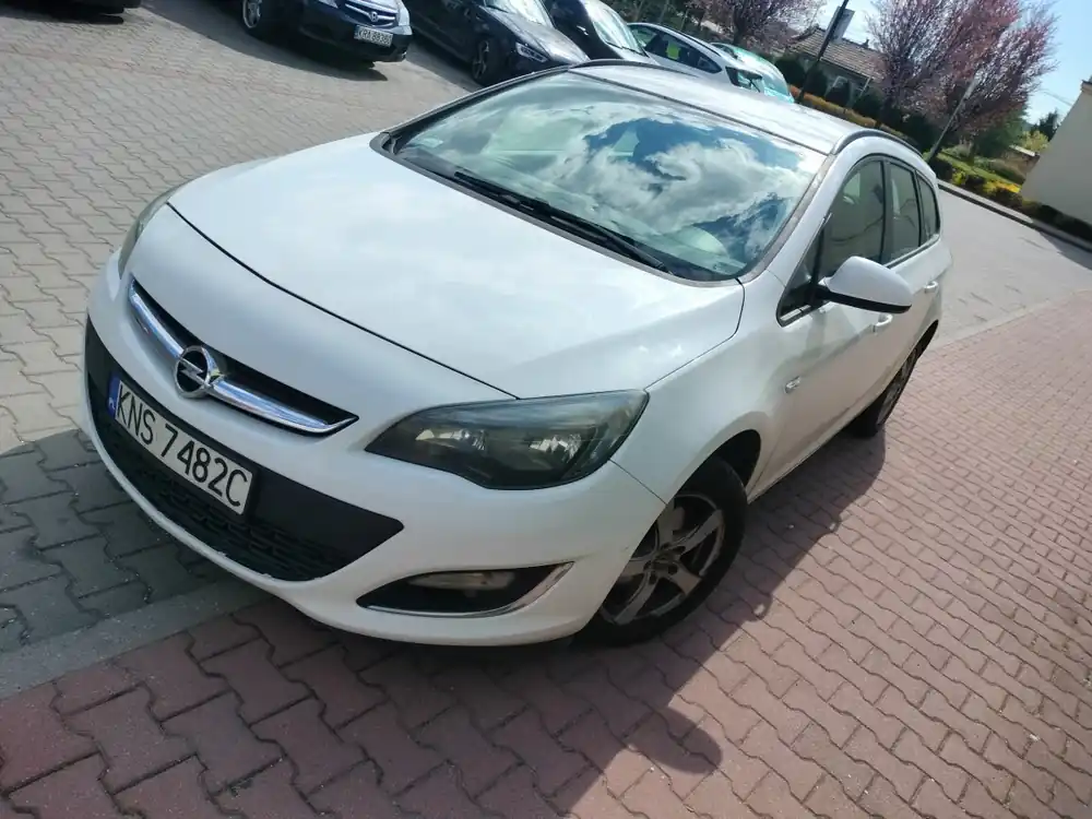 Sprzedam Opel Astra j sport Darmowa dostawa