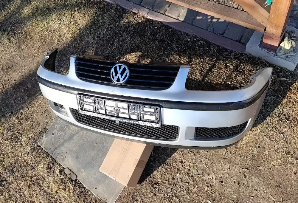 Bestseller Volkswagen Polo 9N LIFT 6N2 Zderzak przód