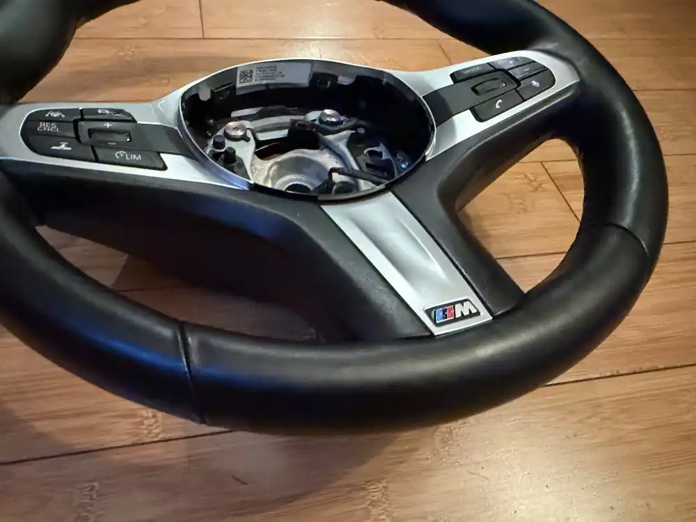 Darmowy zwrot Kierownica BMW G01 X3 - łopatki, wibracje aktywny tempomat asystent mpakiet