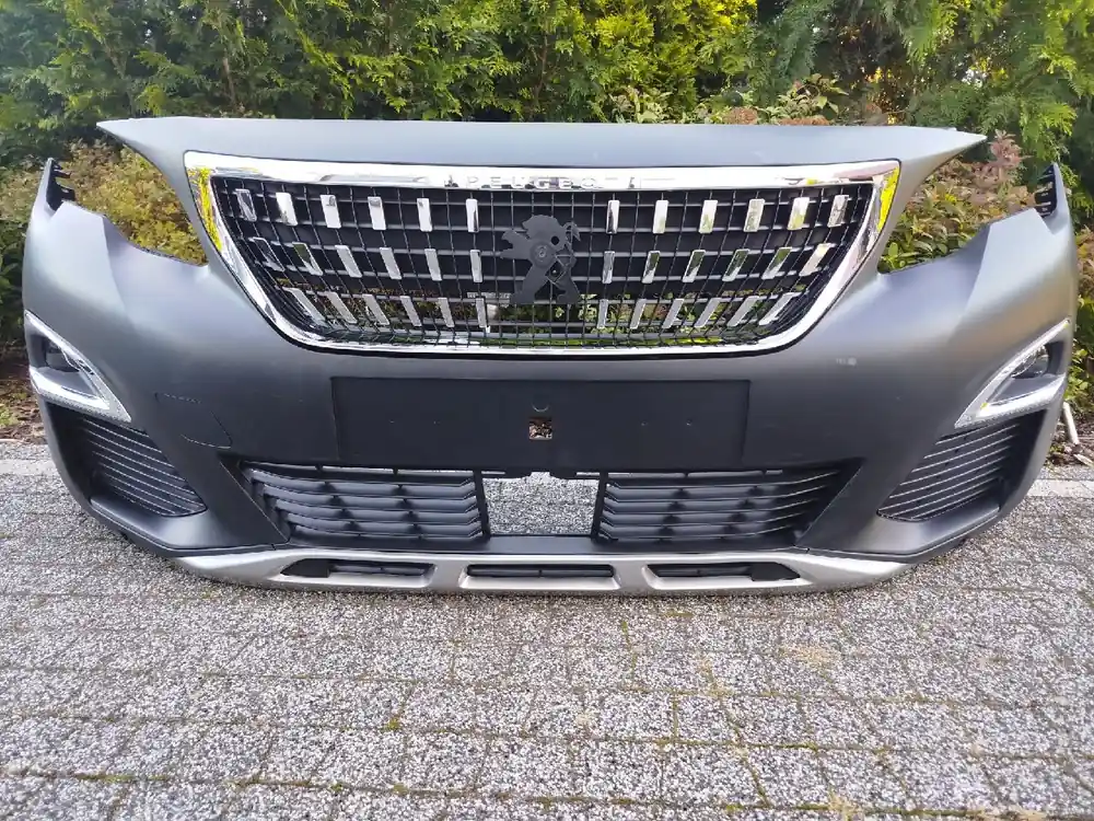 Oferta czasowa Zderzak Peugeot 3008 II 17-20 6 pdc zwykła lampa, nowy nieużywany